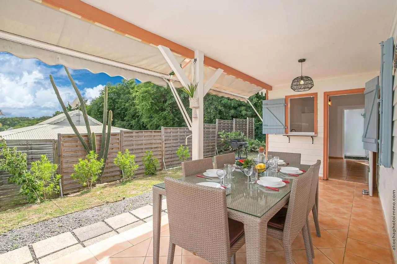 Villa Surelles - 3 Chambres - Piscine - Le Diamant 0*,