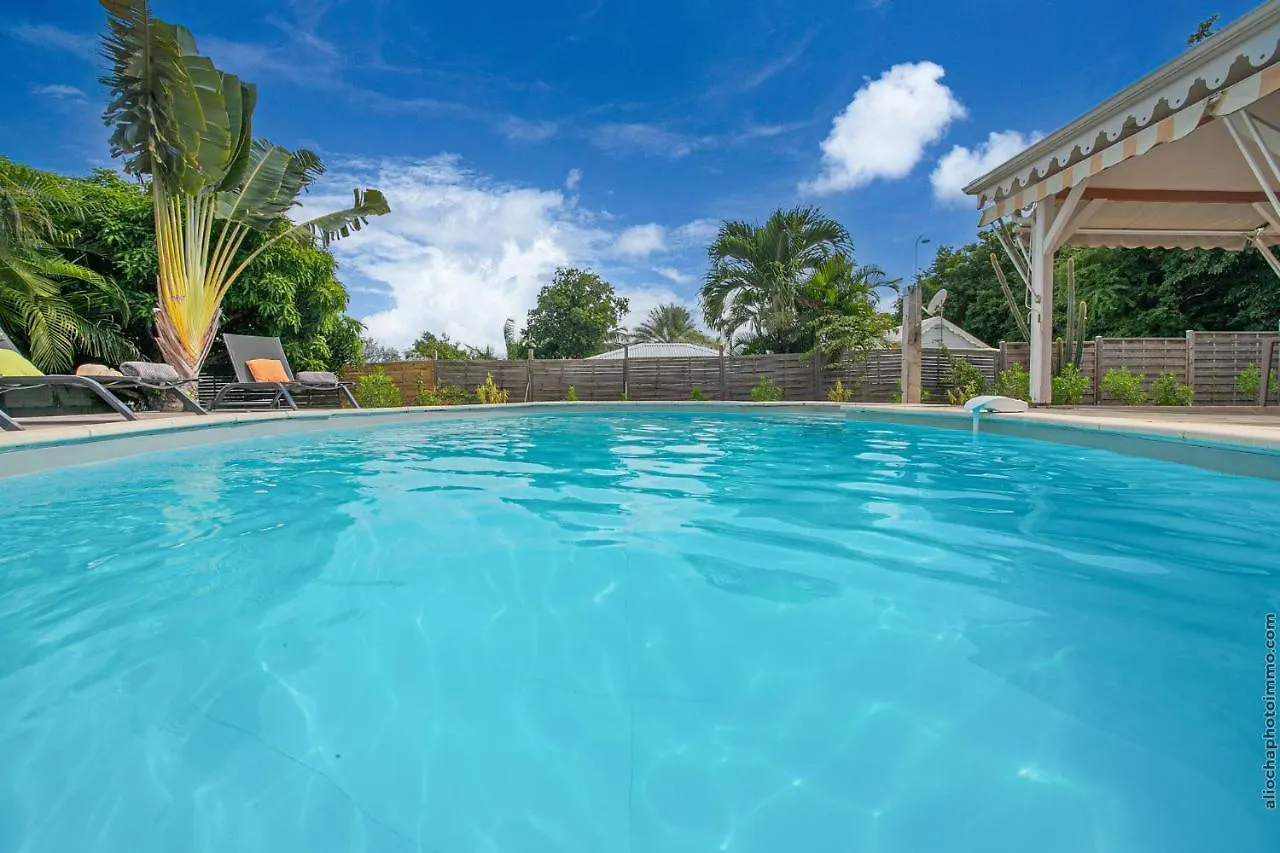 Villa Surelles - 3 Chambres - Piscine - Le Diamant Martinique