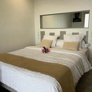 Appartement Lady Laying, Le Diamant